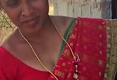 Telugu aunty caught fucking on Feild