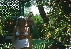 Retro porn models Barbarella, Miss Pomodoro, Moana Pozzi in spicy retro clip