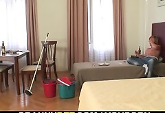 Cleaning woman spreads her old pussy for him