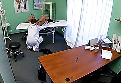Petite hottie gets her pussy eating by her doctor