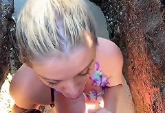 Blonde tour guide blows tourist on the beach then fucks back at her place Upornia com