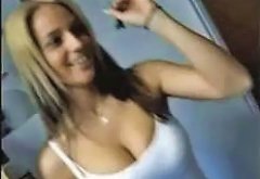 Amateur Tit Flashing Free Amateur Flashing Porn Video 32