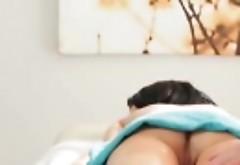 Hot girl erotic massage sex movie