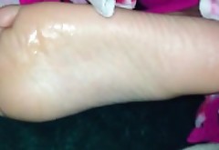 Cousin soles licked while passed out