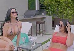 Jasmine Jae Best Friends Share A Cock While On Staycation
