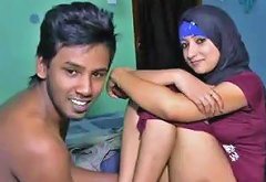 Muslim Horny Guy fuck her girlfriend on the couch