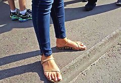 Her Long Feets Sexy Long White Toes Street Free HD Porn 88