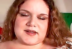Bbw slut punishes her hungry pussy by a huge dildo !