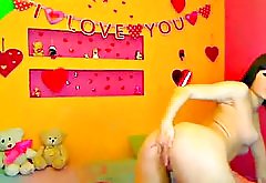 Beautiful girl dancing and masturbating on webcam