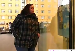 date her from bbw-cdate.com - Chubby lady is picked up