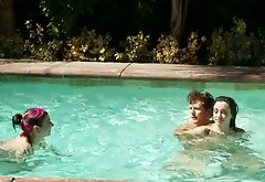 One thirsting stud is gonna fuck two dumpy raven haired chicks in pool