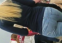 Hot Blonde with Fantastic Ass in Jeans Porn 26 xHamster