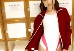 Japanese Teen Girl Gets Wet Softcore