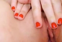 Gorgeous Amateur Whore fingers creamy Cunt on Web Cam