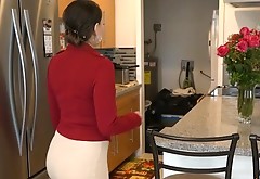 Big ass real estate agent sexes her client for commission