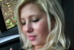 Blonde fucks till jizz in fake taxi