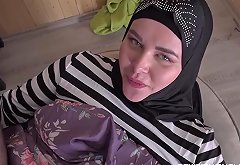 muslim girl fucks boyfriend