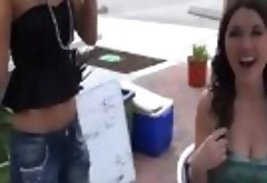Amateur chick loves money and is not shy to fuck on camera