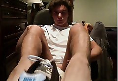 straight guys feet on webcam - soccer player, part 1
