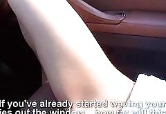 Hitchhiker Foxy Di got her anal fucked in public location