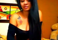 Gorgeous Tattoed Busty Latina On Webcam