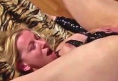Pee Action Pissing Femdom Austria Porn Video xHamster