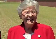 Horny Granny Shoves the Constitution DEEP up America 039 s Ass Fucks her Hard